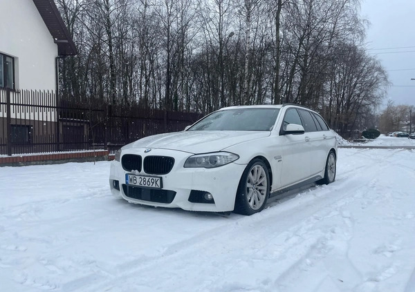 BMW Seria 5 cena 52900 przebieg: 209642, rok produkcji 2011 z Ząbki małe 211